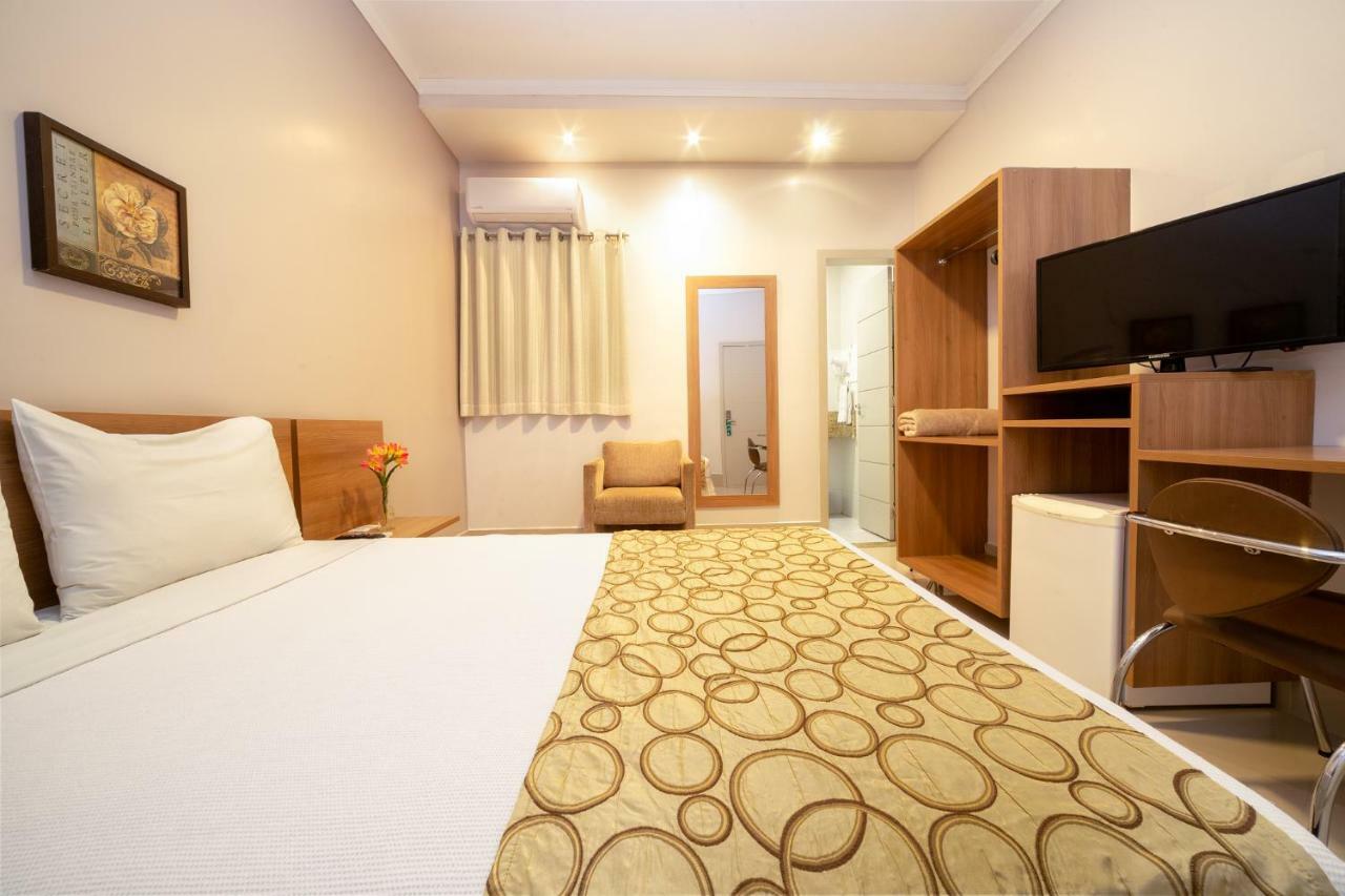 Hotel Porto Madeira ปอร์โตเวโล ภายนอก รูปภาพ