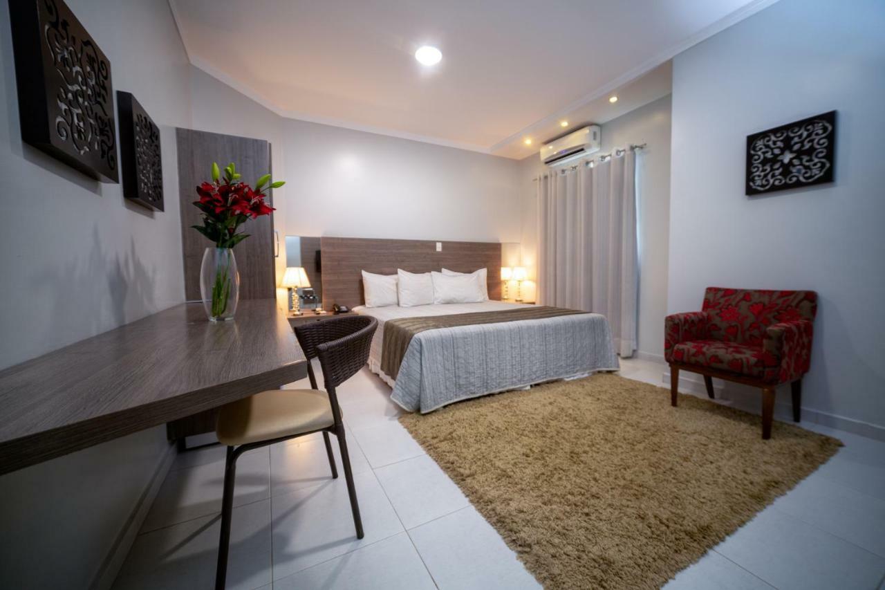 Hotel Porto Madeira ปอร์โตเวโล ภายนอก รูปภาพ