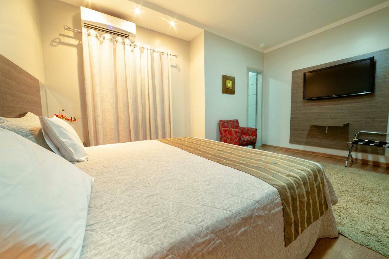 Hotel Porto Madeira ปอร์โตเวโล ภายนอก รูปภาพ