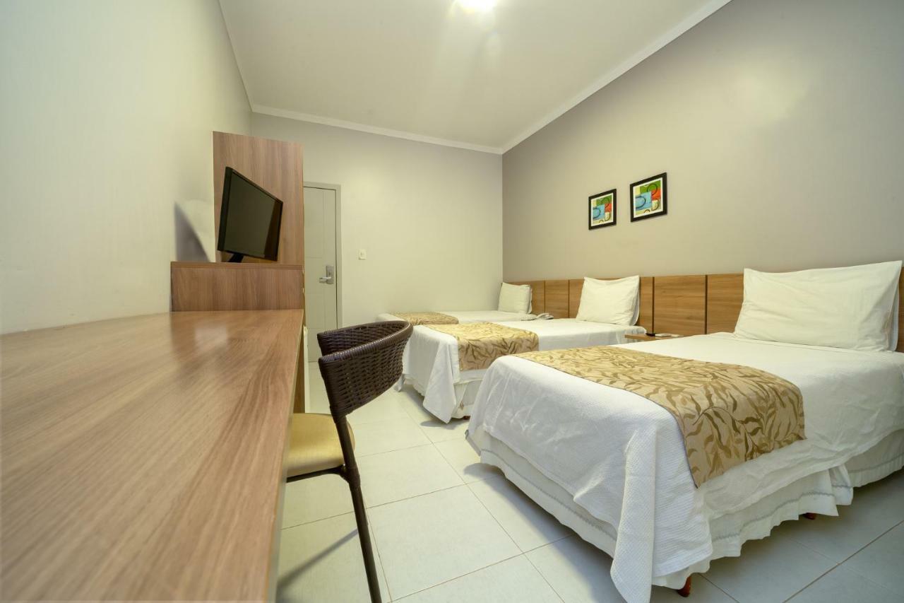 Hotel Porto Madeira ปอร์โตเวโล ภายนอก รูปภาพ