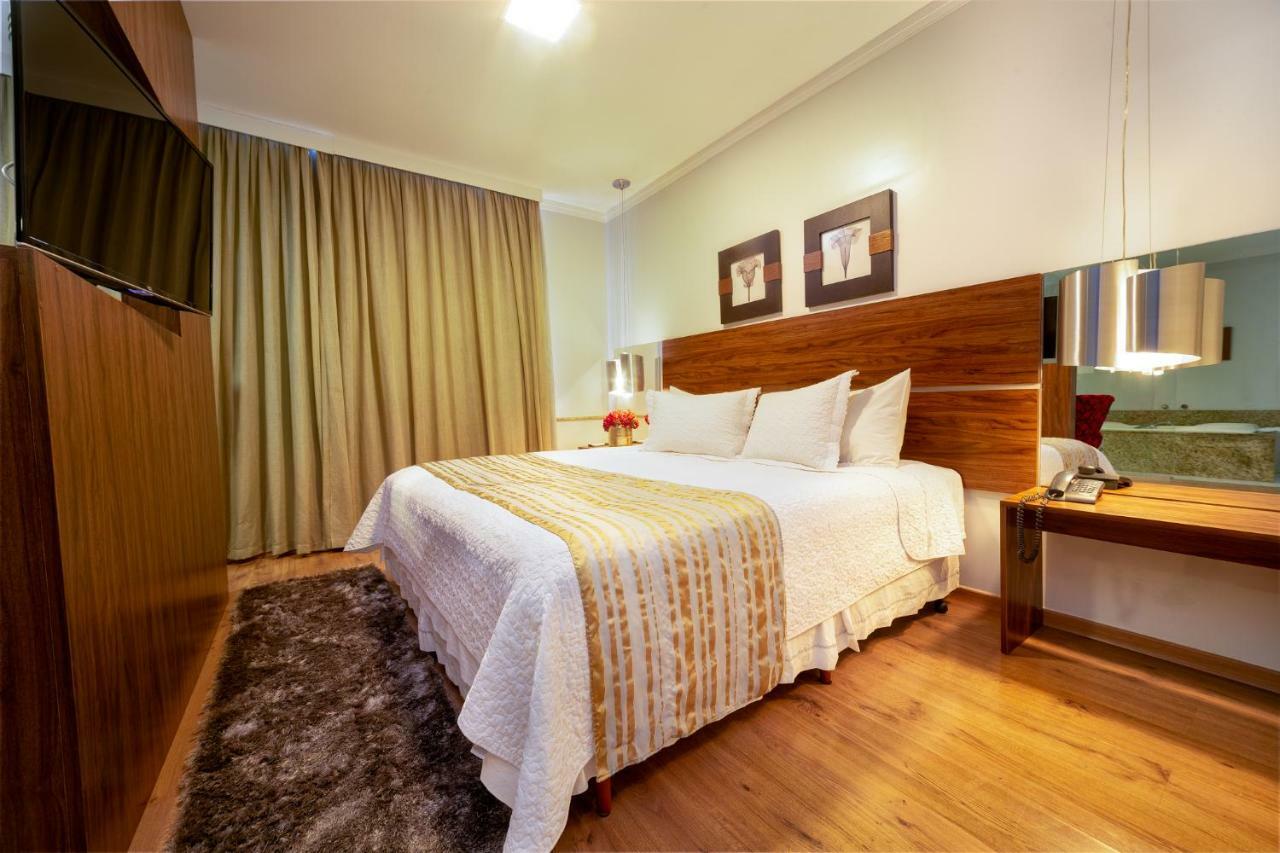 Hotel Porto Madeira ปอร์โตเวโล ภายนอก รูปภาพ
