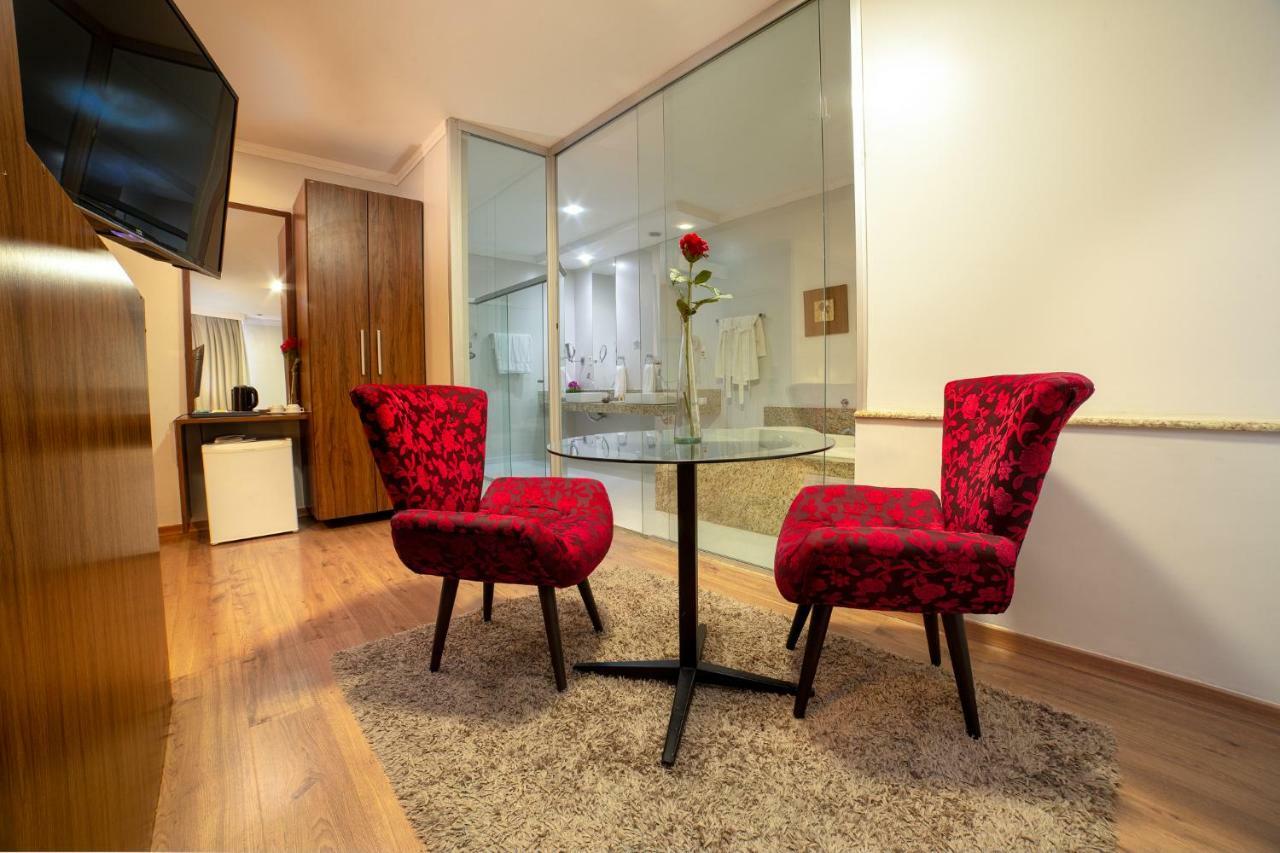 Hotel Porto Madeira ปอร์โตเวโล ภายนอก รูปภาพ