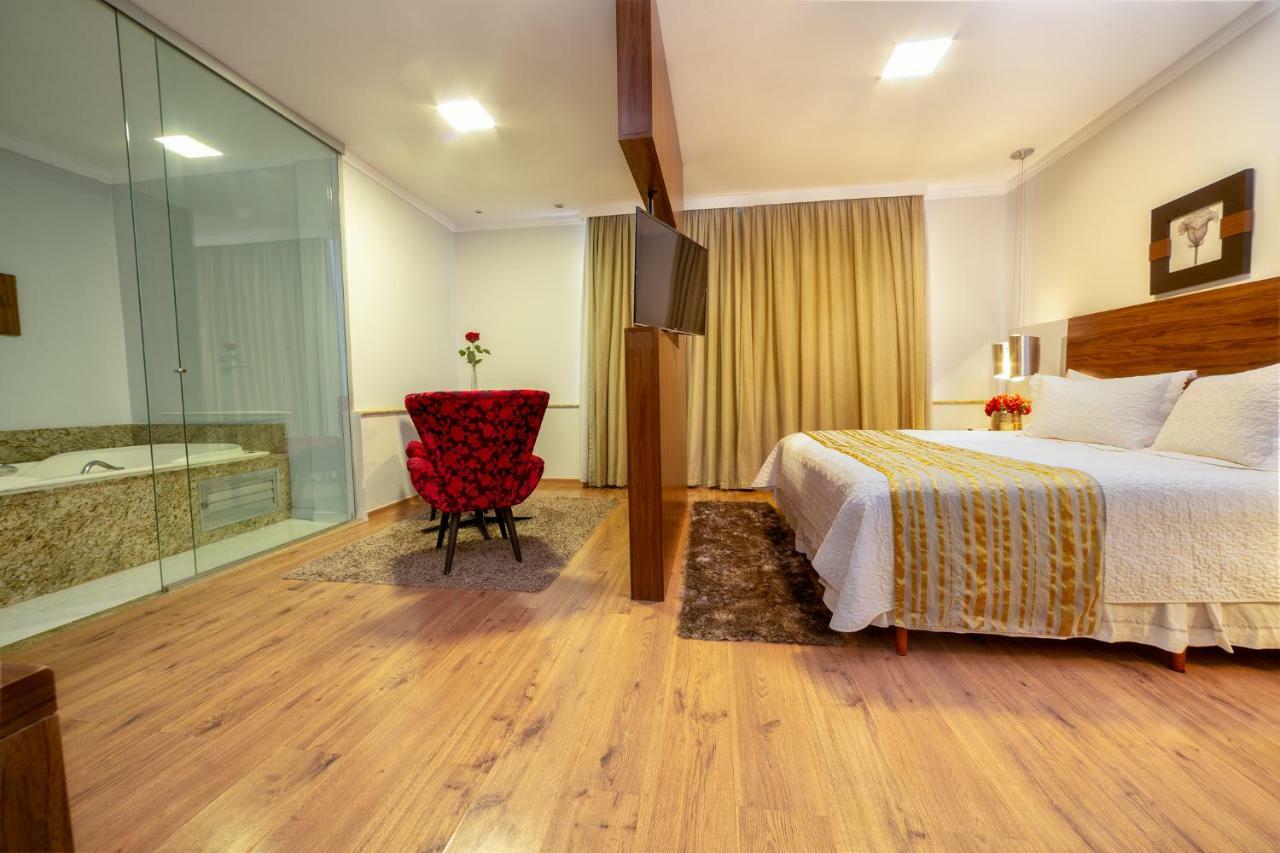 Hotel Porto Madeira ปอร์โตเวโล ภายนอก รูปภาพ